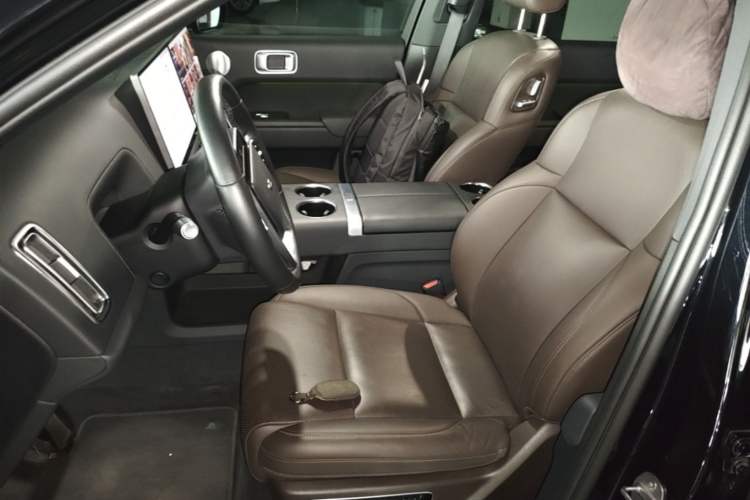 Used Li Auto L8 2023 Pro Model Left Front Seat