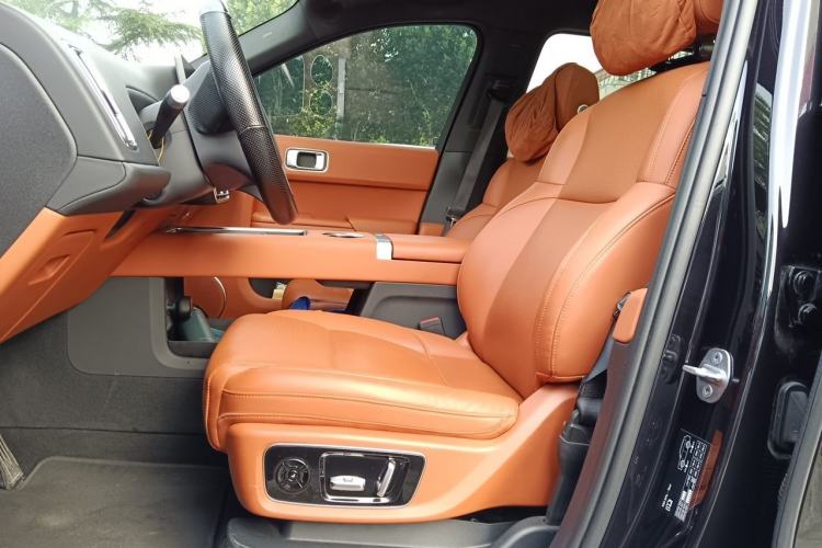 Used Li Auto L8 2023 Pro Model Left Front Seat