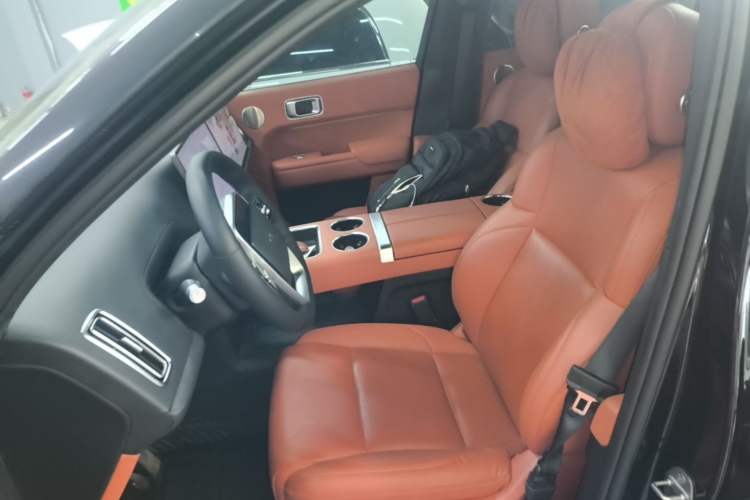 Used Li Auto L8 2023 Pro Model Left Front Seat