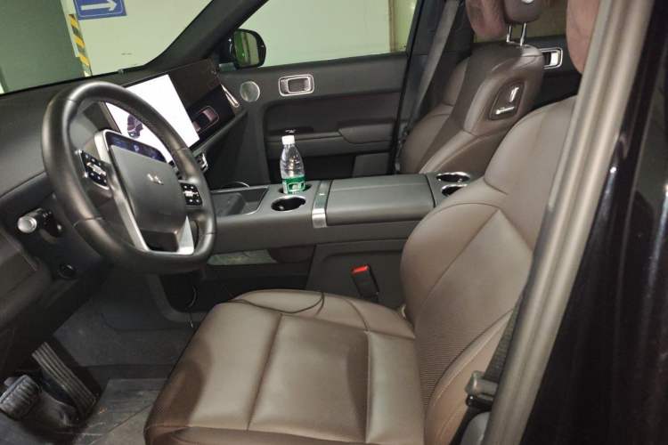 Used Li Auto L8 2023 Pro Model Left Front Seat