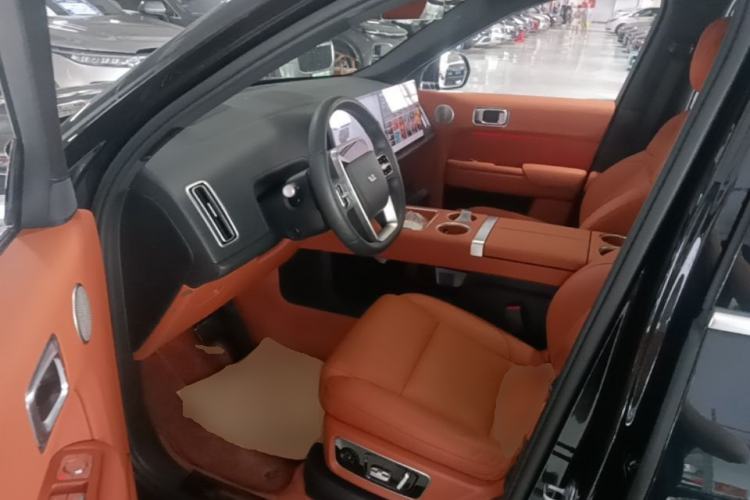 Used Li Auto L8 2023 Pro Model Left Front Seat