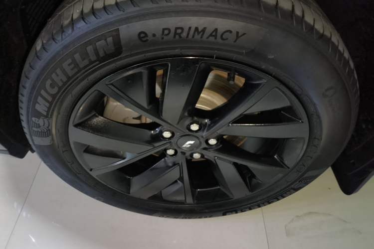 Used Li Auto L8 2023 Pro Model Left Front Wheel Hub