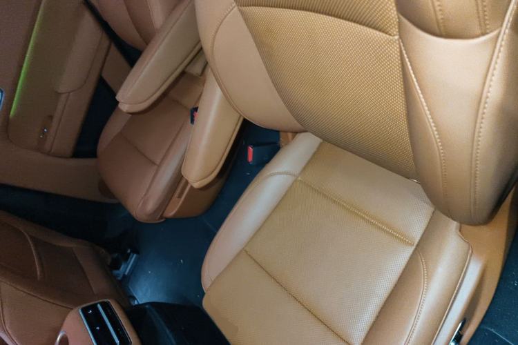 Used Li Auto L8 2023 Pro Model Left Rear Seat