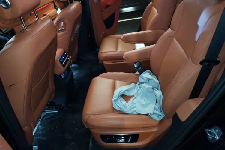 Used Li Auto L8 2023 Pro Model Left Rear Seat