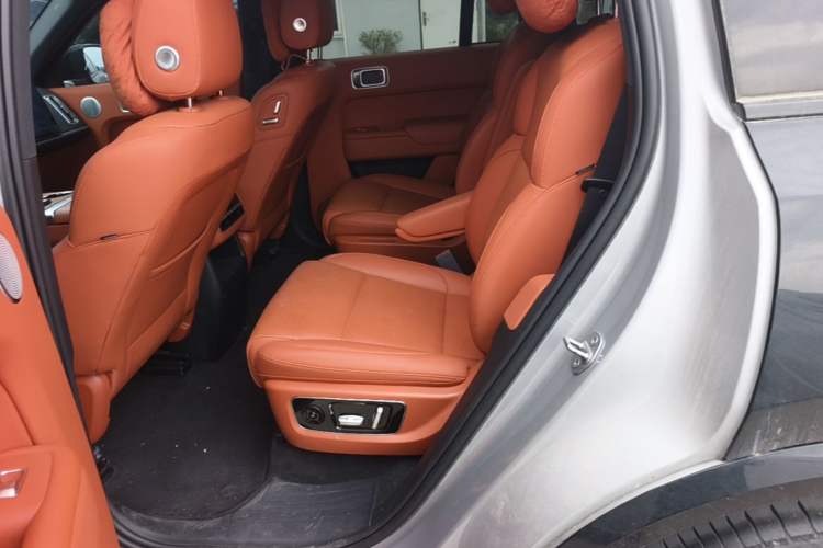 Used Li Auto L8 2023 Pro Model Left Rear Seat