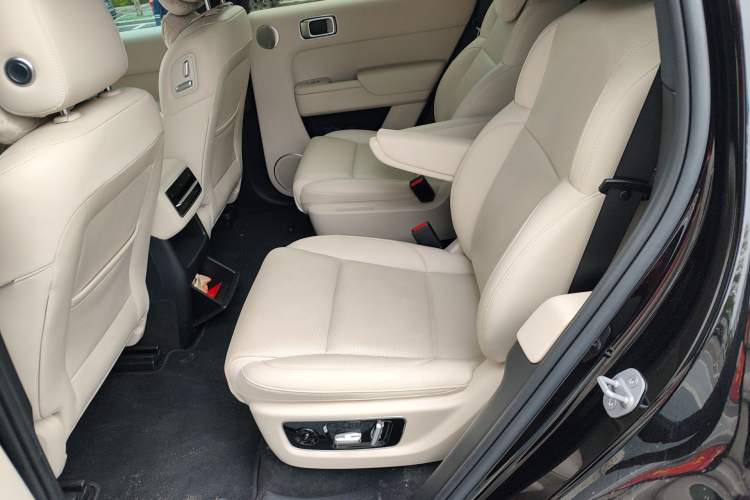 Used Li Auto L8 2023 Pro Model Left Rear Seat