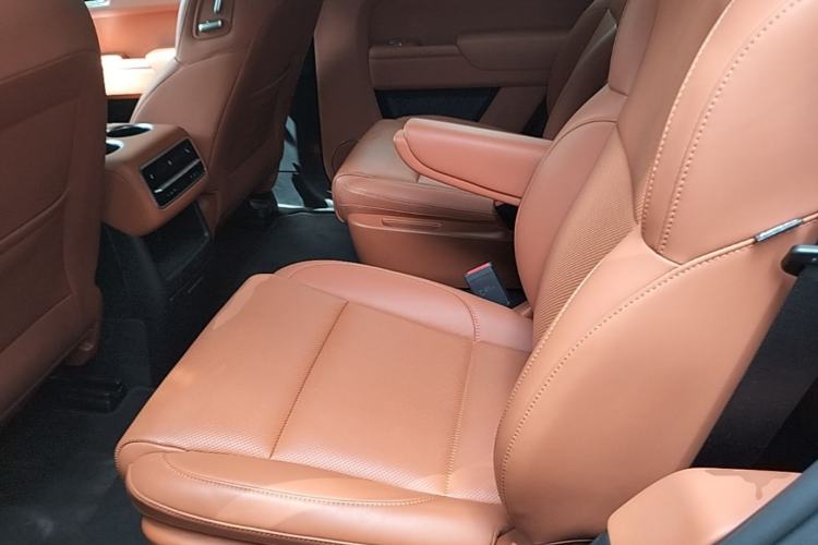 Used Li Auto L8 2023 Pro Model Left Rear Seat