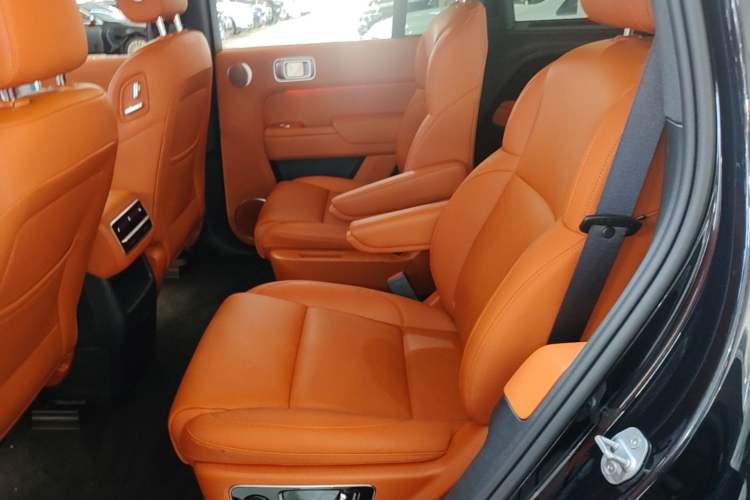 Used Li Auto L8 2023 Pro Model Left Rear Seat