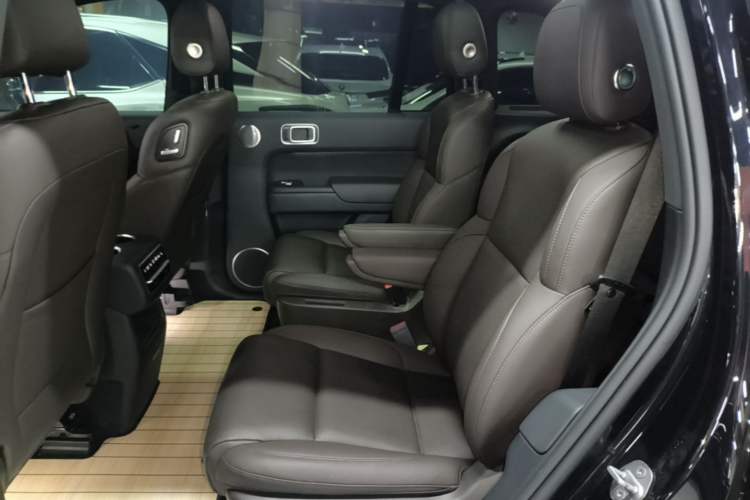 Used Li Auto L8 2023 Pro Model Left Rear Seat