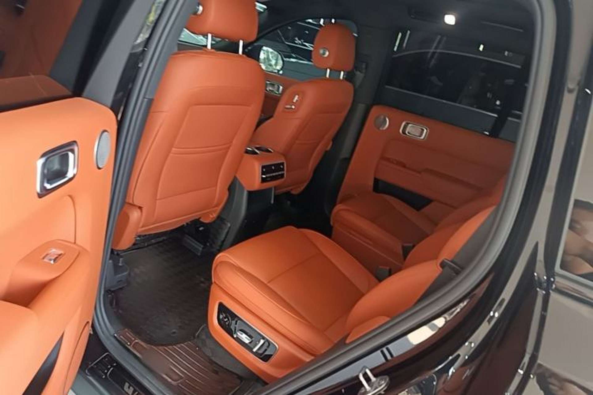 Used Li Auto L8 2023 Pro Model Left Rear Seat