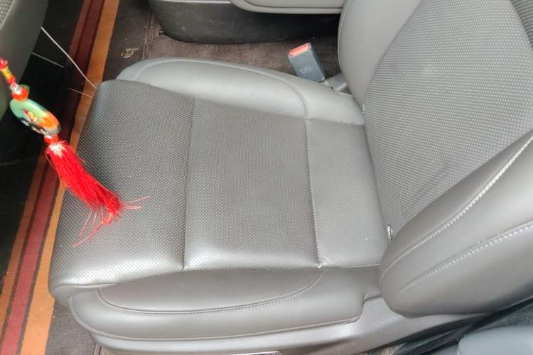 Used Li Auto L8 2023 Pro Model Left Rear Seat