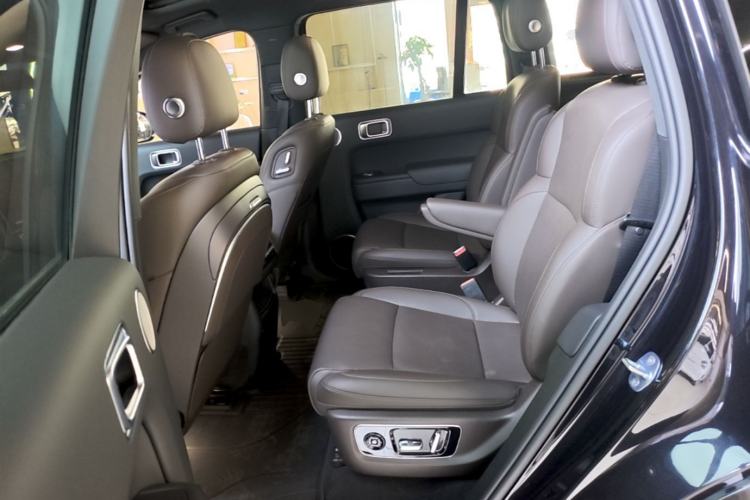 Used Li Auto L8 2023 Air model Left Rear Seat