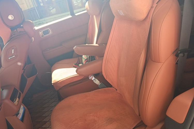 Used Li Auto L8 2023 Pro Model Left Rear Seat
