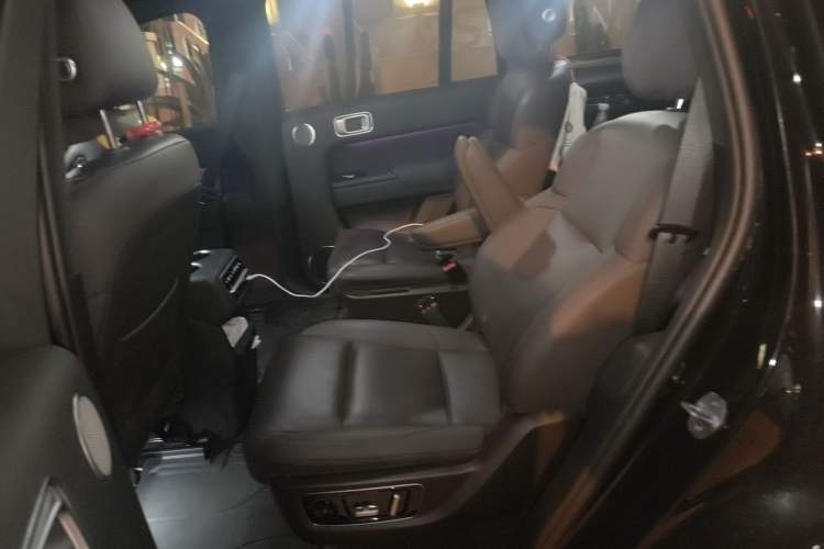 Used Li Auto L8 2023 Pro Model Left Rear Seat