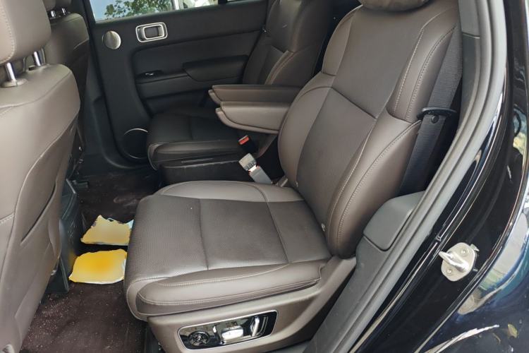 Used Li Auto L8 2023 Pro Model Left Rear Seat