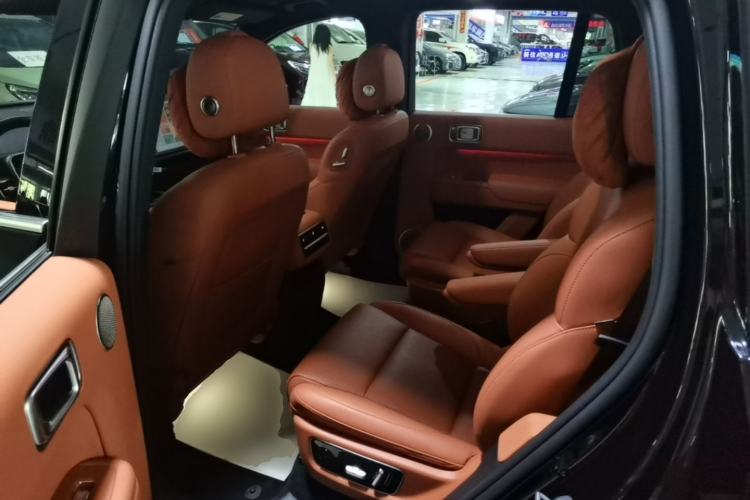Used Li Auto L8 2023 Pro Model Left Rear Seat