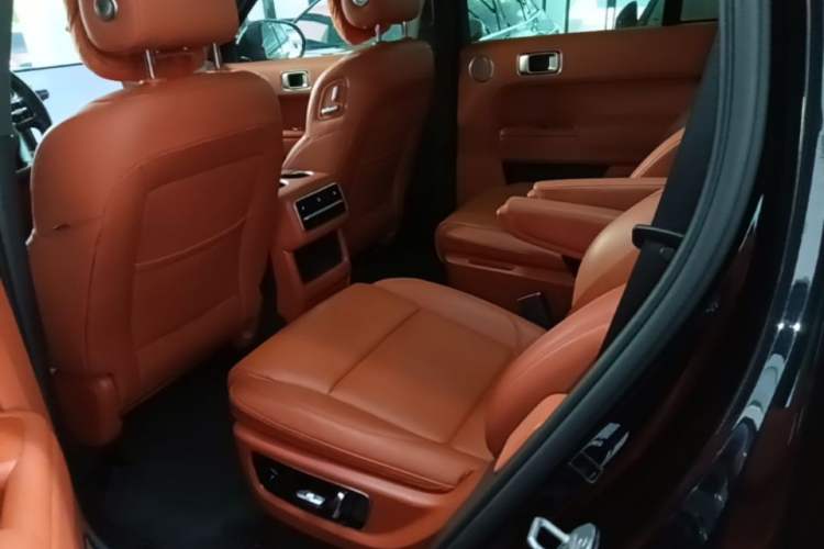 Used Li Auto L8 2023 Pro Model Left Rear Seat