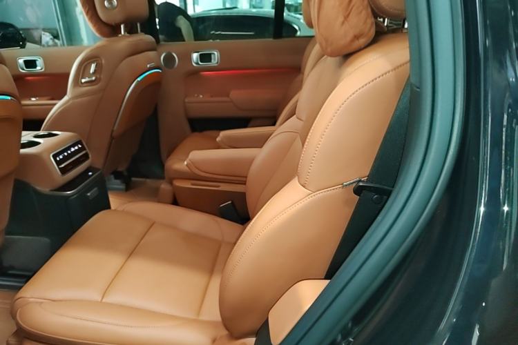 Used Li Auto L8 2023 Pro Model Left Rear Seat