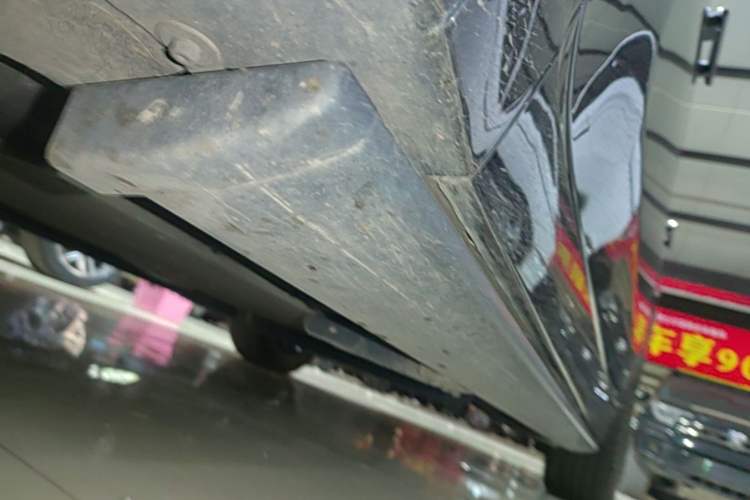 Used Li Auto L8 2023 Max model Left Side Sill