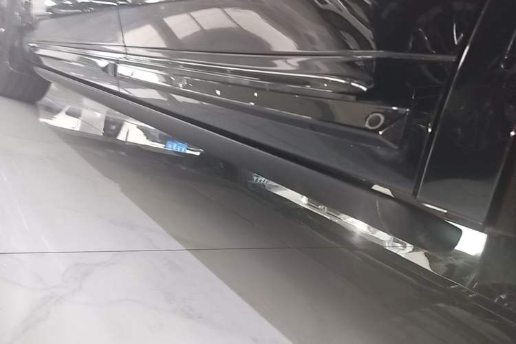 Used Li Auto L8 2023 Pro Model Left Side Sill