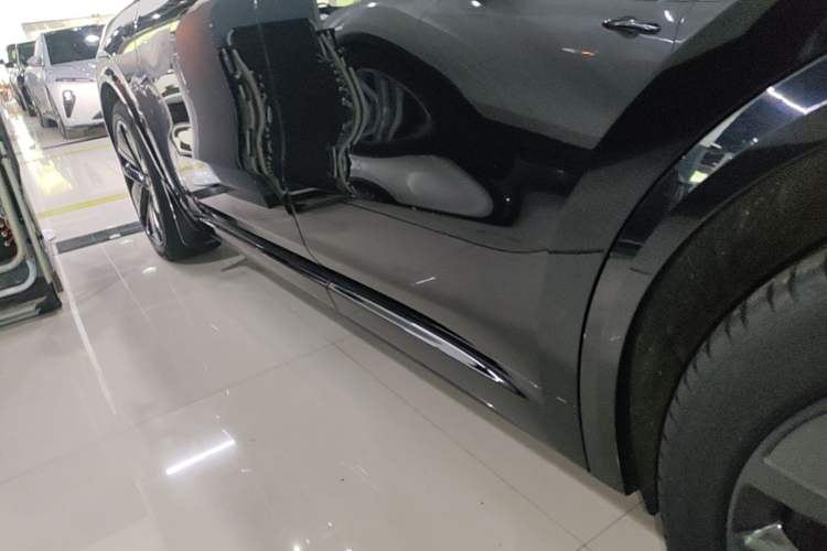 Used Li Auto L8 2023 Max model Left Side Sill