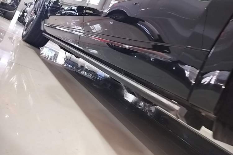 Used Li Auto L8 2023 Pro Model Left Side Sill