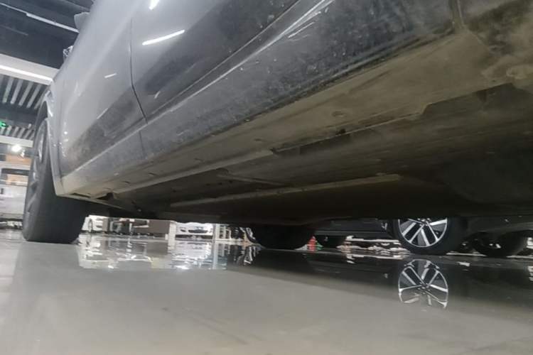 Used Li Auto L8 2023 Air model Left Side Sill