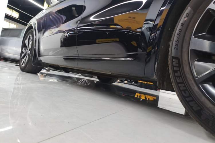Used Li Auto L8 2023 Pro Model Left Side Sill