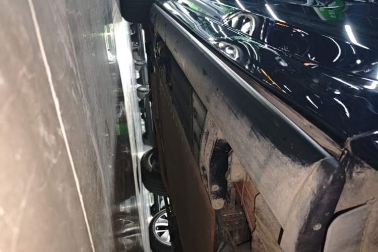 Used Li Auto L8 2023 Air model Left Side Sill