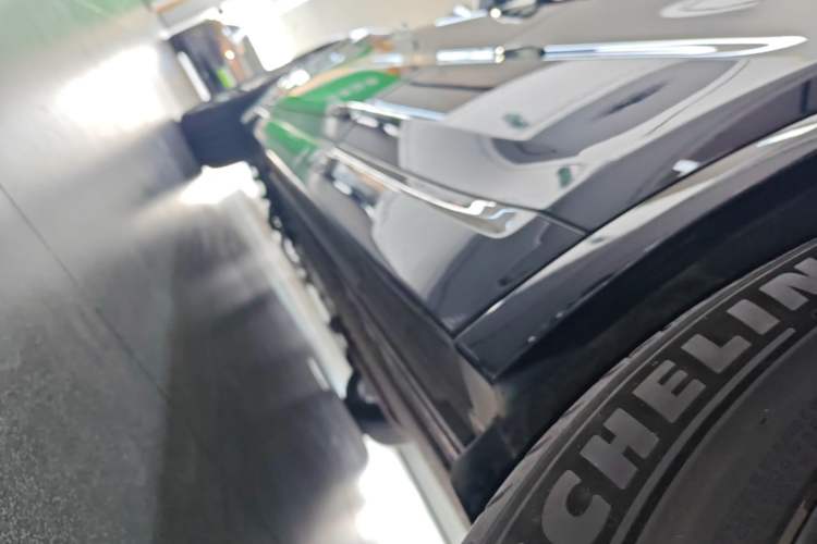 Used Li Auto L8 2023 Pro Model Left Side Sill