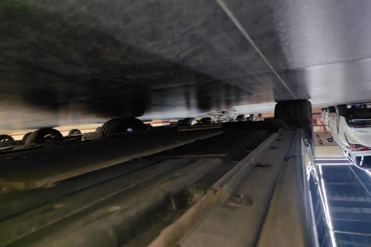 Used Li Auto L8 2023 Pro Model Left Side Sill