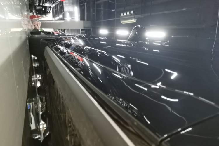 Used Li Auto L8 2023 Max model Left Side Sill