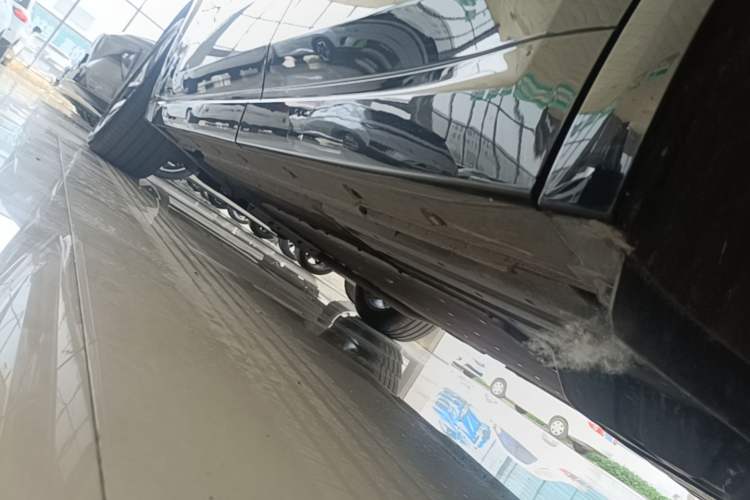 Used Li Auto L8 2023 Pro Model Left Side Sill