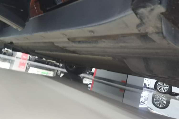 Used Li Auto L8 2023 Air model Left Side Sill