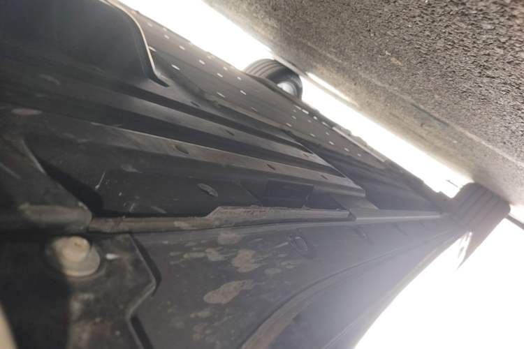 Used Li Auto L8 2023 Pro Model Left Side Sill