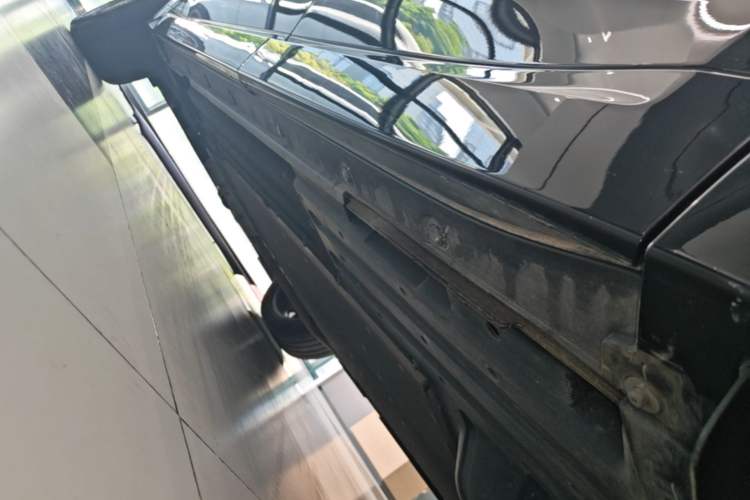 Used Li Auto L8 2023 Pro Model Left Side Sill