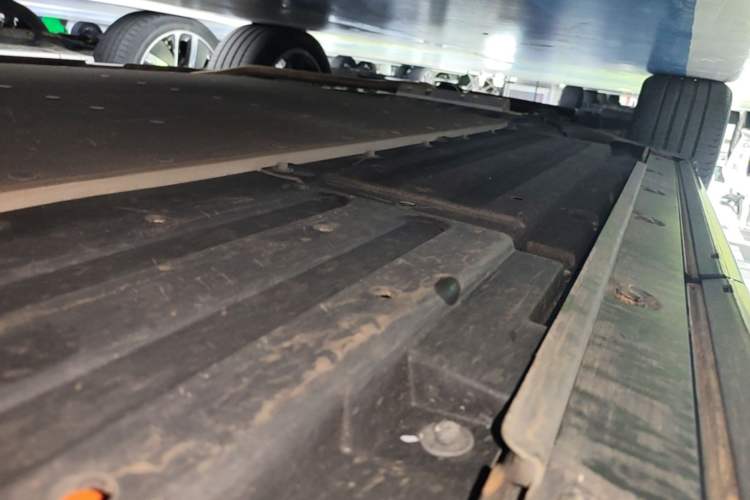 Used Li Auto L8 2023 Pro Model Left Side Sill