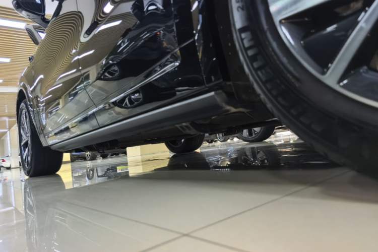 Used Li Auto L8 2023 Pro Model Left Side Sill