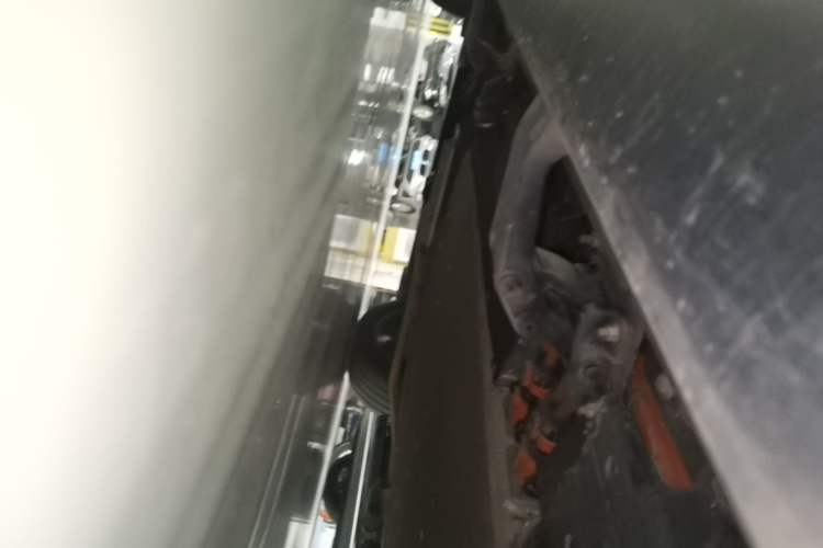 Used Li Auto L8 2023 Pro Model Left Side Sill