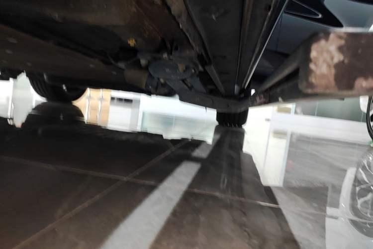 Used Li Auto L8 2023 Pro Model Left Side Sill