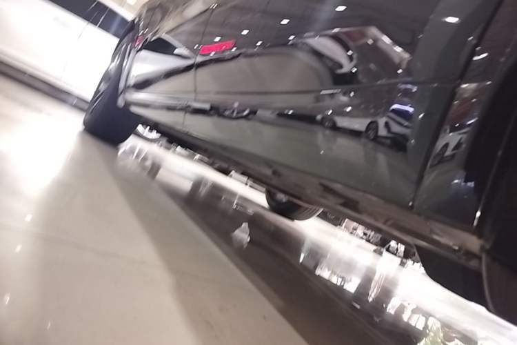 Used Li Auto L8 2023 Pro Model Left Side Sill