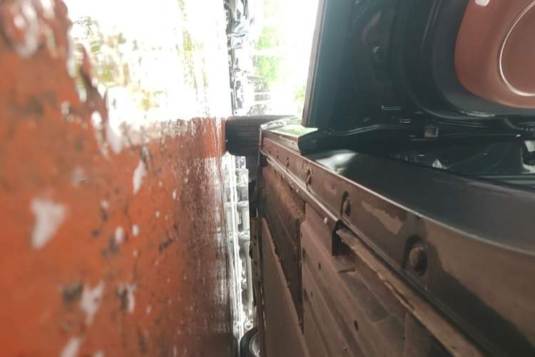 Used Li Auto L8 2023 Pro Model Left Side Sill