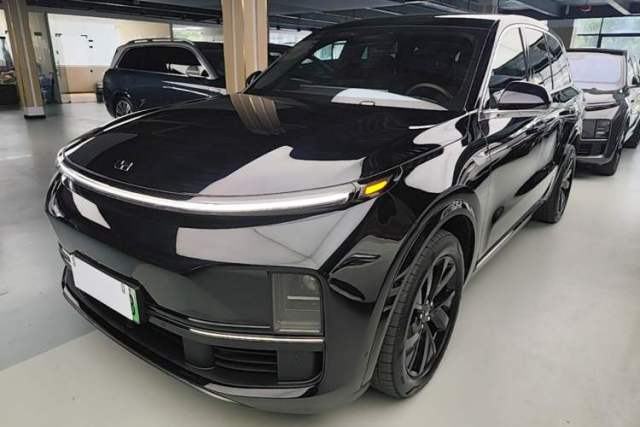 Used Li Auto L8 2023 Air model
