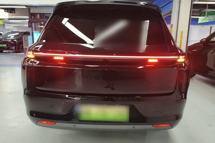 Used Li Auto L8 2023 Pro Model Rear