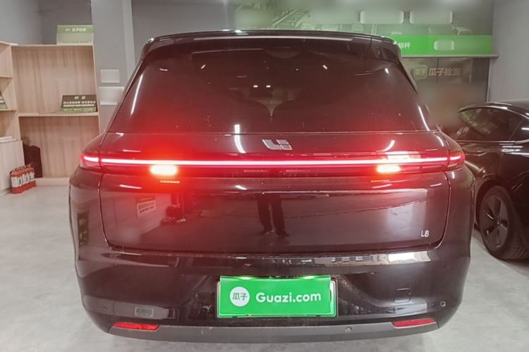 Used Li Auto L8 2023 Pro Model Rear