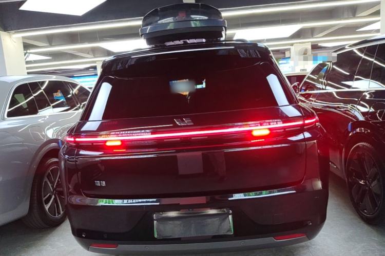 Used Li Auto L8 2023 Pro Model Rear