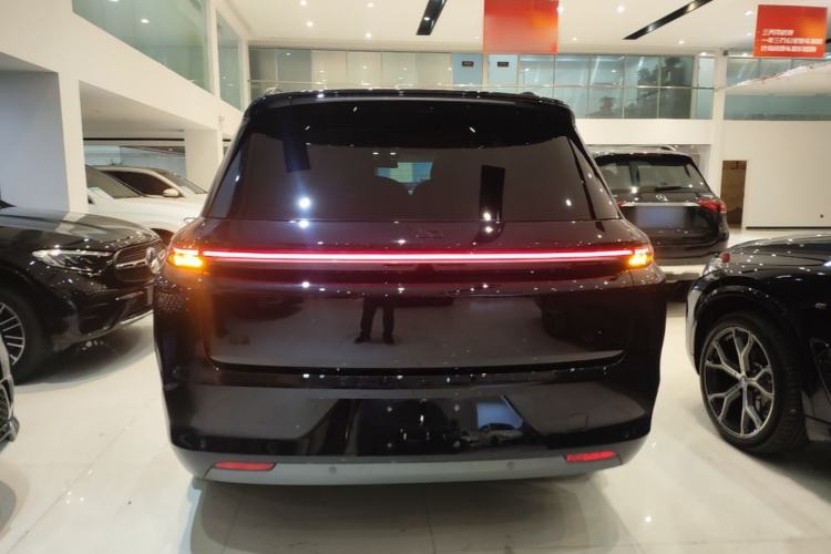 Used Li Auto L8 2023 Max model Rear