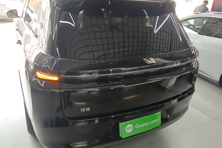 Used Li Auto L8 2023 Pro Model Rear