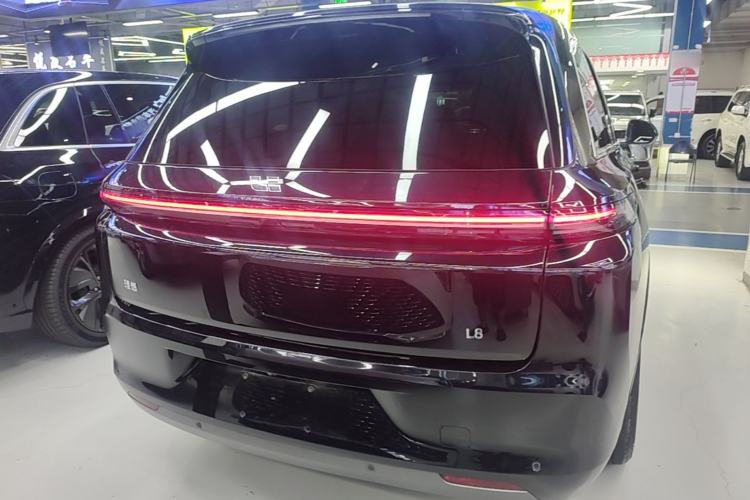 Used Li Auto L8 2023 Pro Model Rear