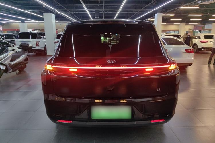 Used Li Auto L8 2023 Pro Model Rear
